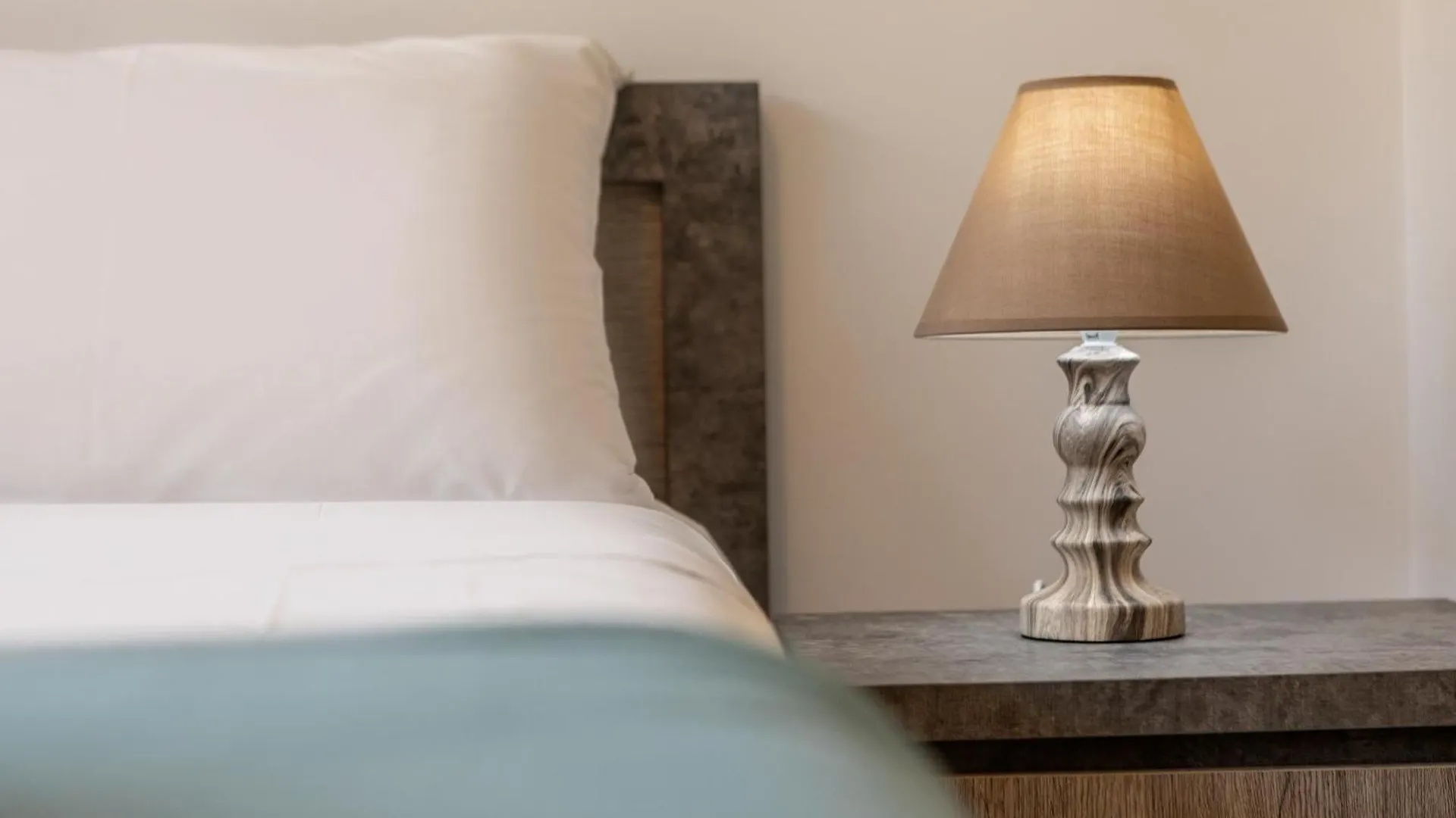 C-Premium Apts 100M From Beach And City Centre Larnaca