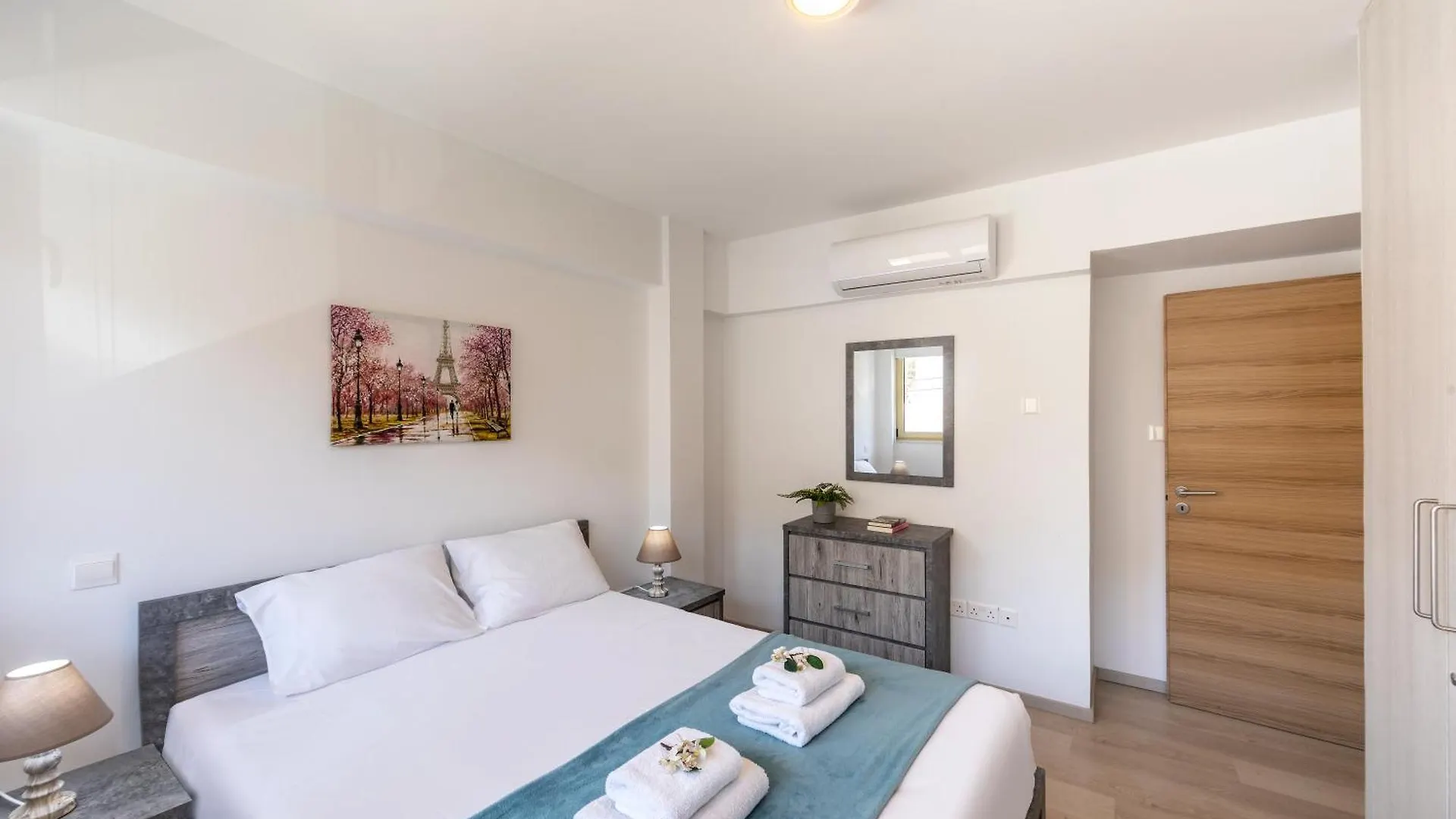 Апартаменты C-Premium Apts 100M From Beach And City Centre Ларнака Кипр