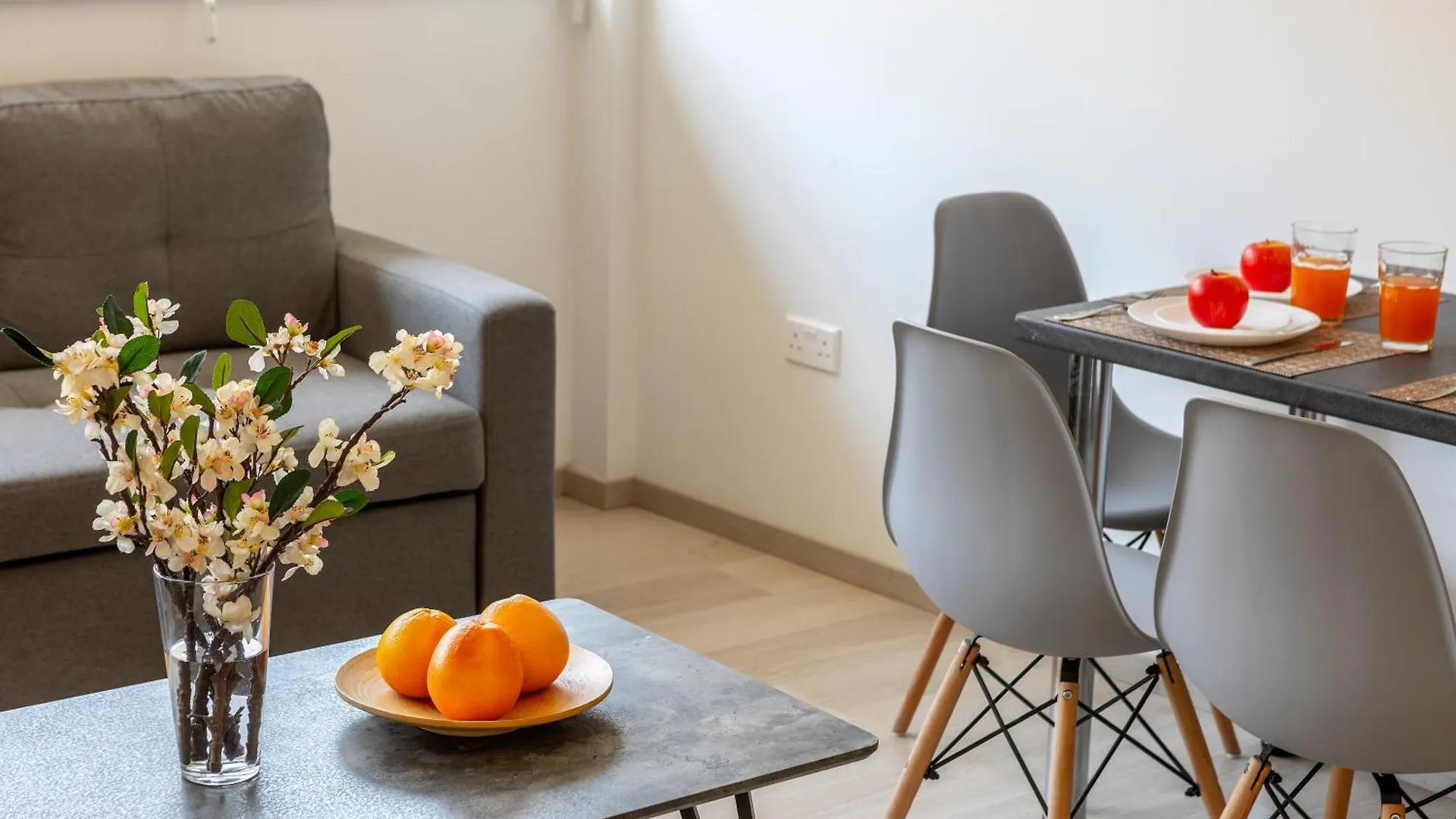 C-Premium Apts 100M From Beach And City Centre Larnaca Apartment