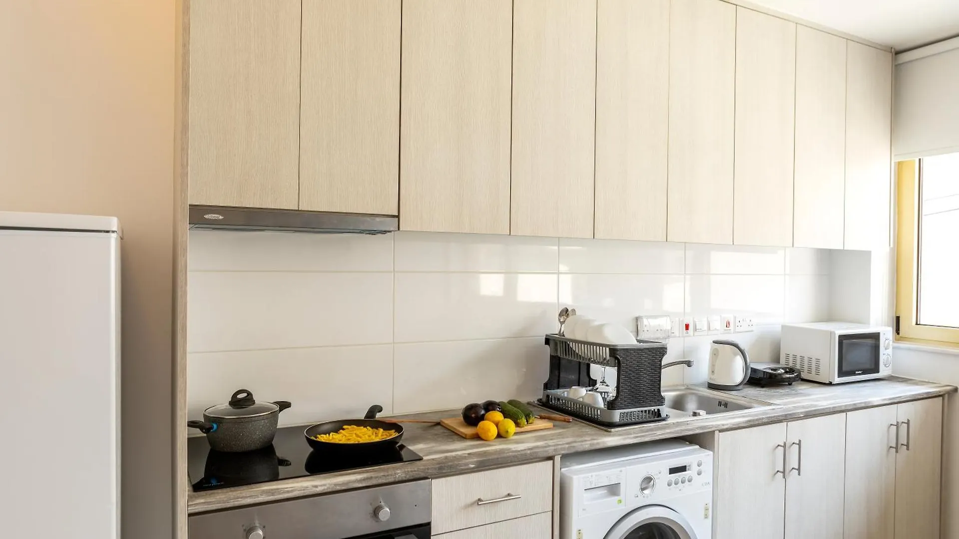 Апартаменты C-Premium Apts 100M From Beach And City Centre Ларнака