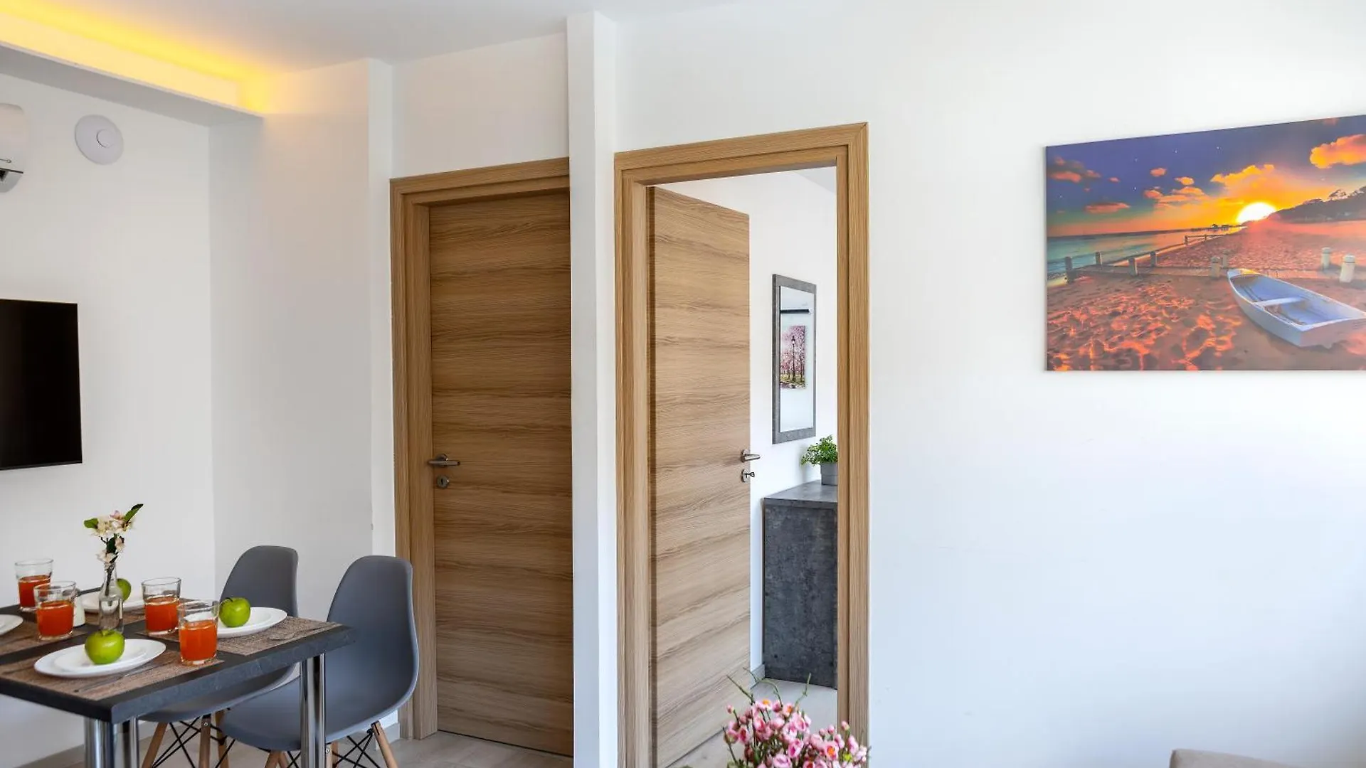 Apartment C-Premium Apts 100M From Beach And City Centre Larnaca Cyprus